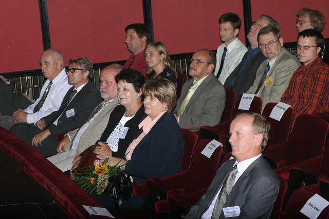 img00007.jpg