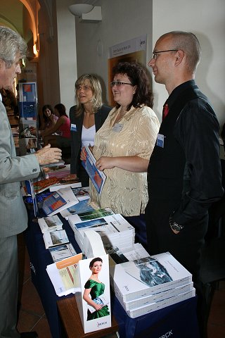 img00018.jpg