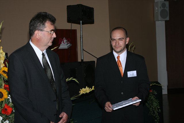 img00030.jpg